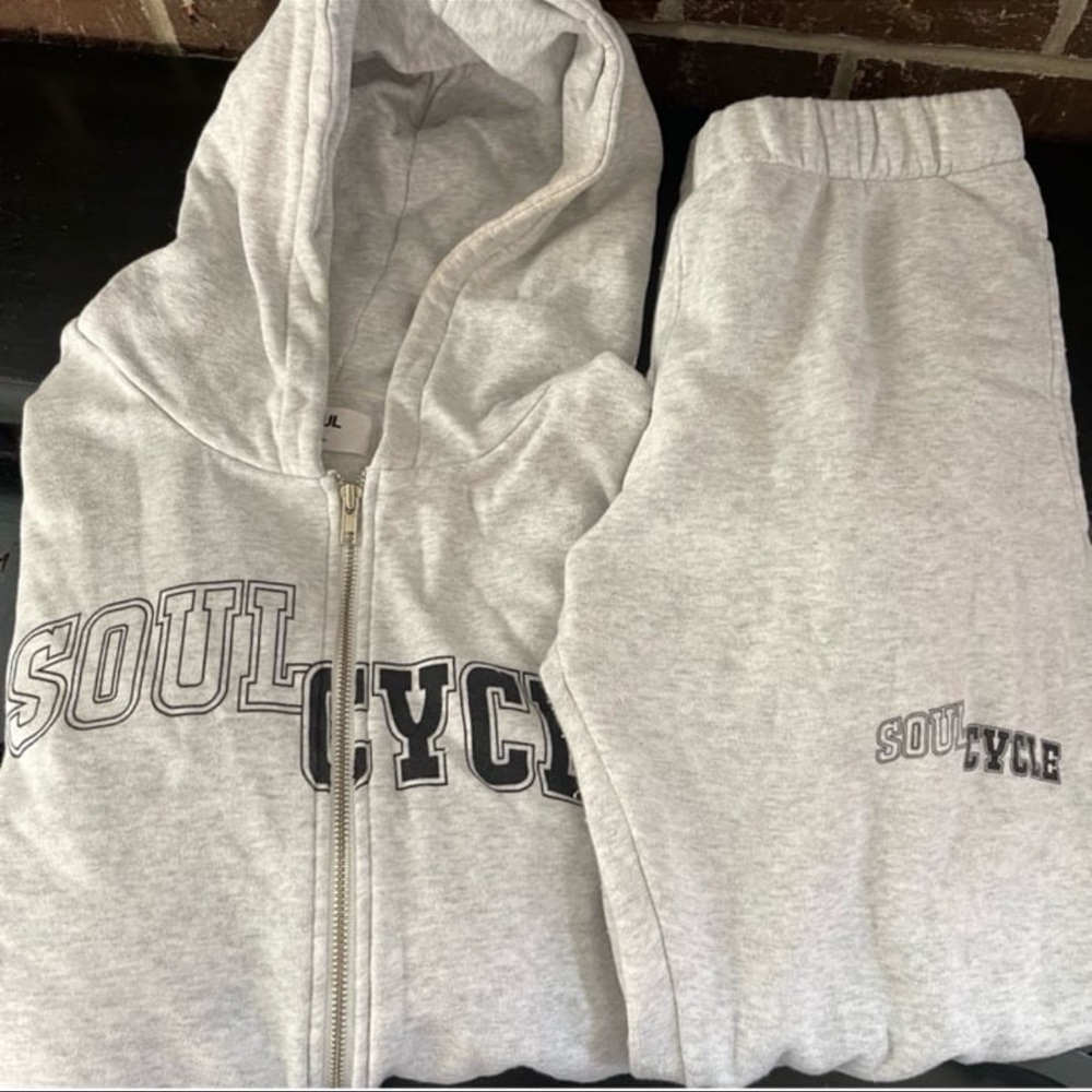 SoulCycle Matching Set - Picture 4 of 4